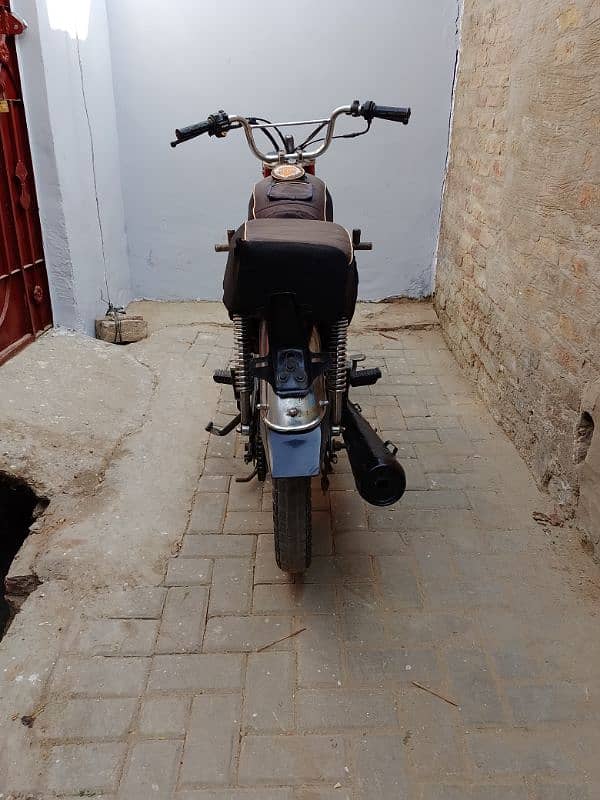 Honda 125 4