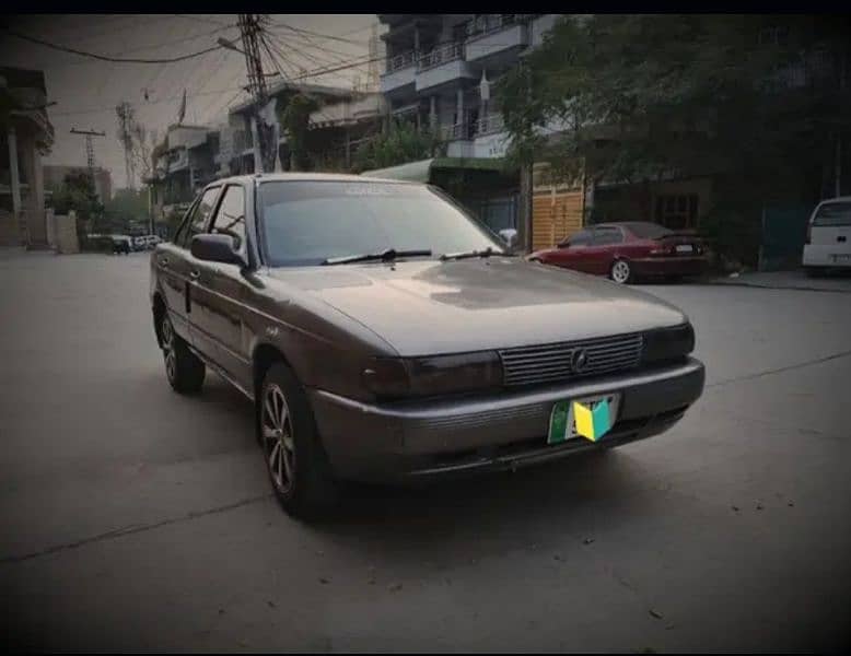 Nissan Sunny 1990 5