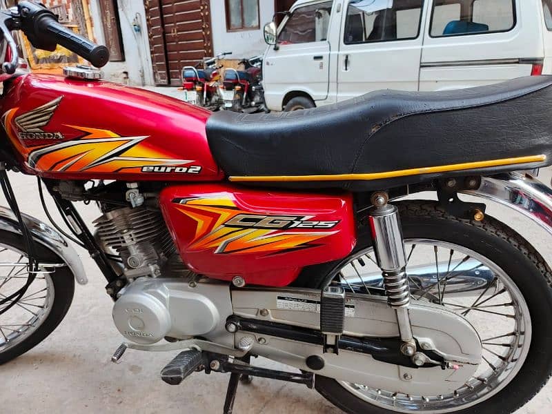 Honda CG 125 (BRAND NEW CONDITION) 2