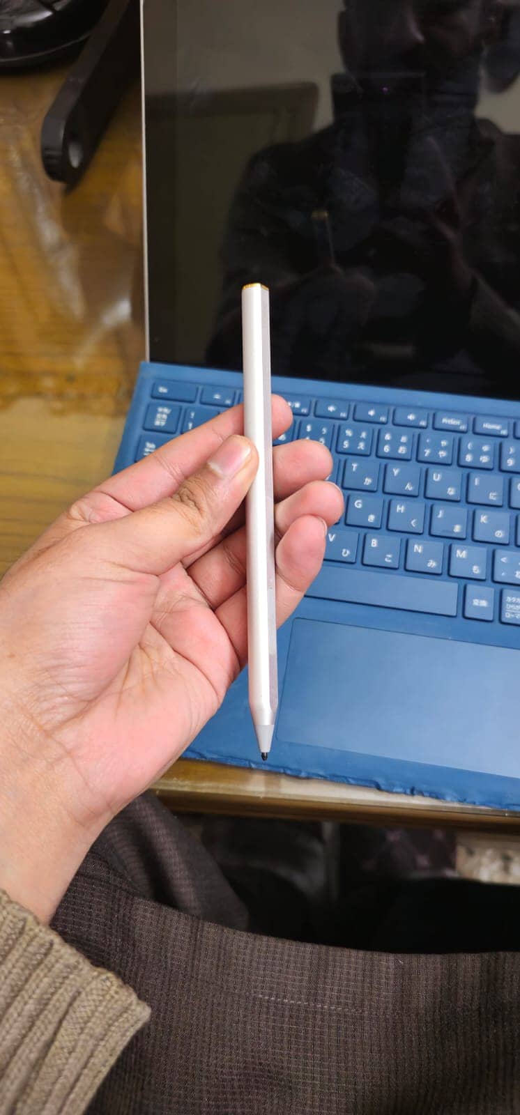 Microsoft Surface pro 4 Core i5 With Pen - Touch and Type - Detachable 2