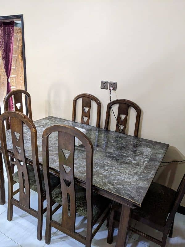 used dinning table 1