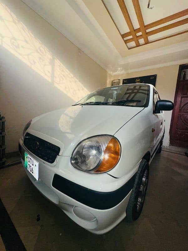 Hyundai Santro Club 2006 (Army Officer) 3