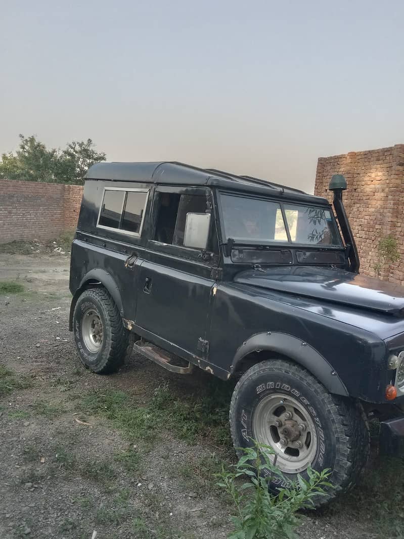 Jeep Land Rover Defender Model 1977 for sal 4