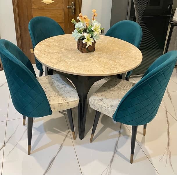 dining table with 4 chairs available , new condition 1