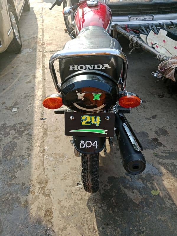 Honda 125 2023 model 4