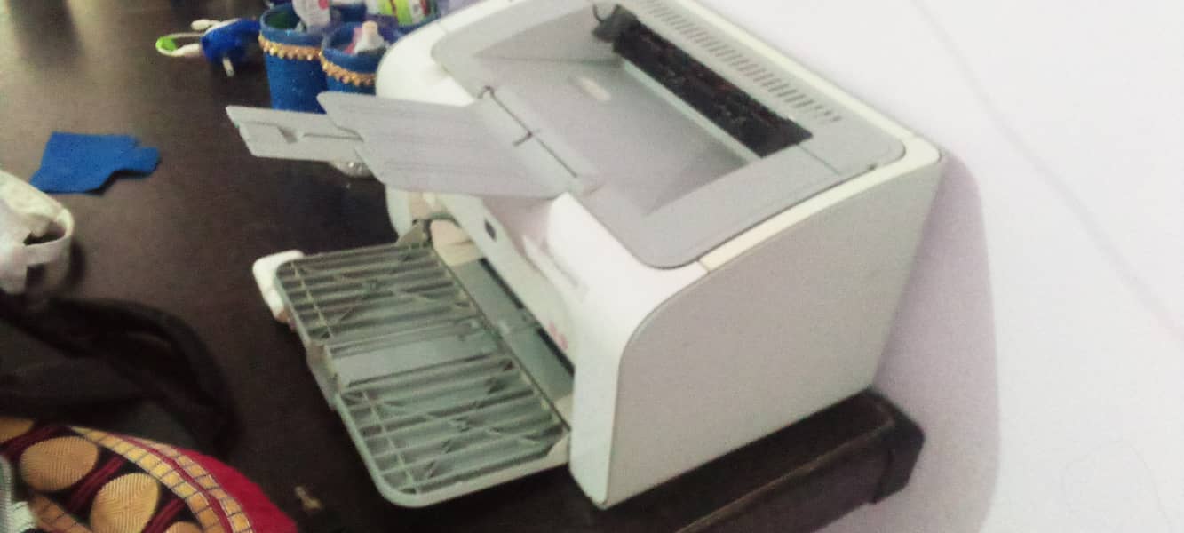 Hp laserjet p1102 Printer 6