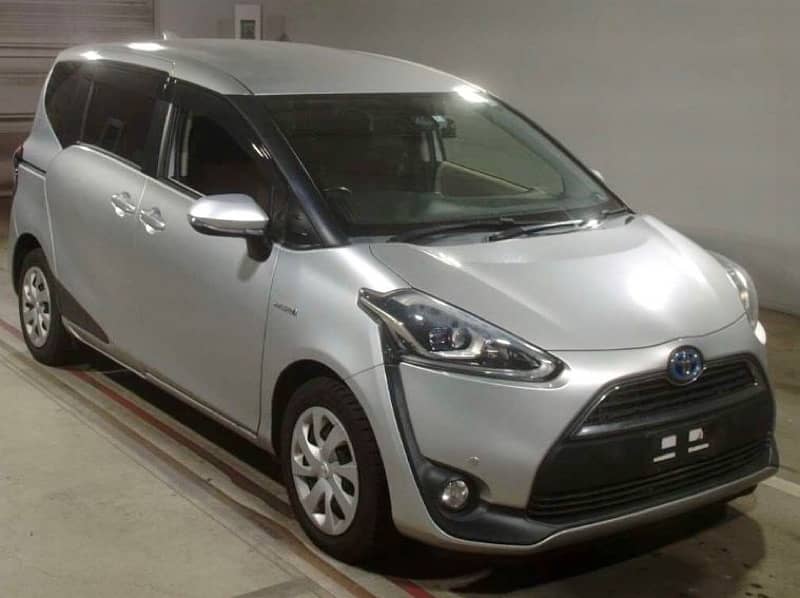 Toyota Sienta 2018 0