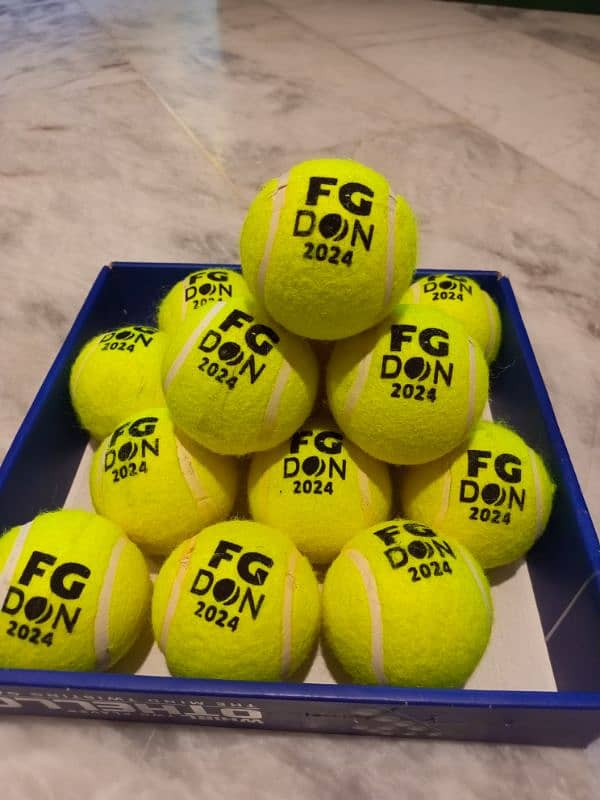 Premium quality tennis ball at reasonable price. 3