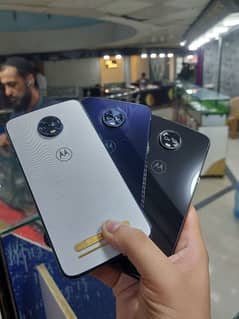 Moto Z3play 6/128  Dual Sim