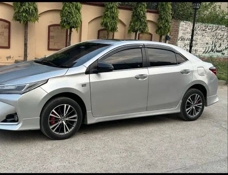 Toyota Altis Grande 2021 3