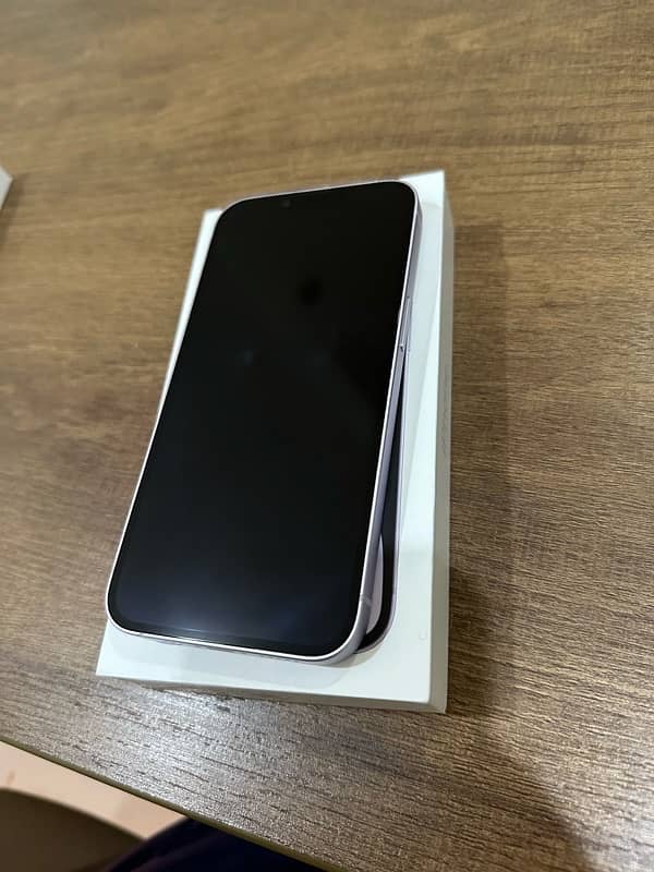 iPhone 14 Factory Unlock 128 GB 8