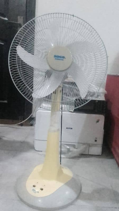 sogo fan height 3 feet chargeable good condition bttery need to be fix 0