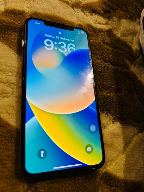 iphone XS Max 64gb PTA Approved 1