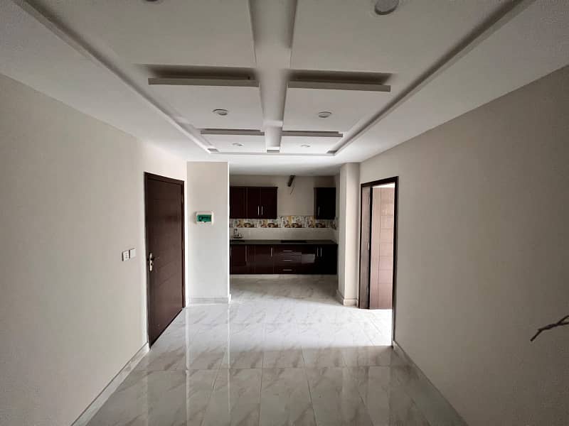 One Bed Non Furnished Apartment for sale in Bahria Town Lahore 0