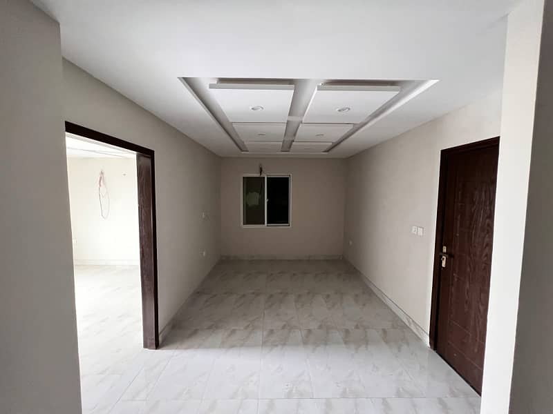 One Bed Non Furnished Apartment for sale in Bahria Town Lahore 3