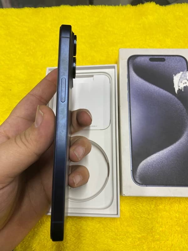 IPHONE 15 PRO MAX 256GB HK BLUE 2