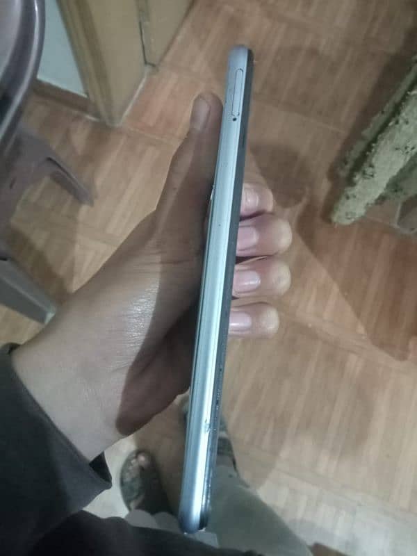 Vivo Y20. urgent sale 4