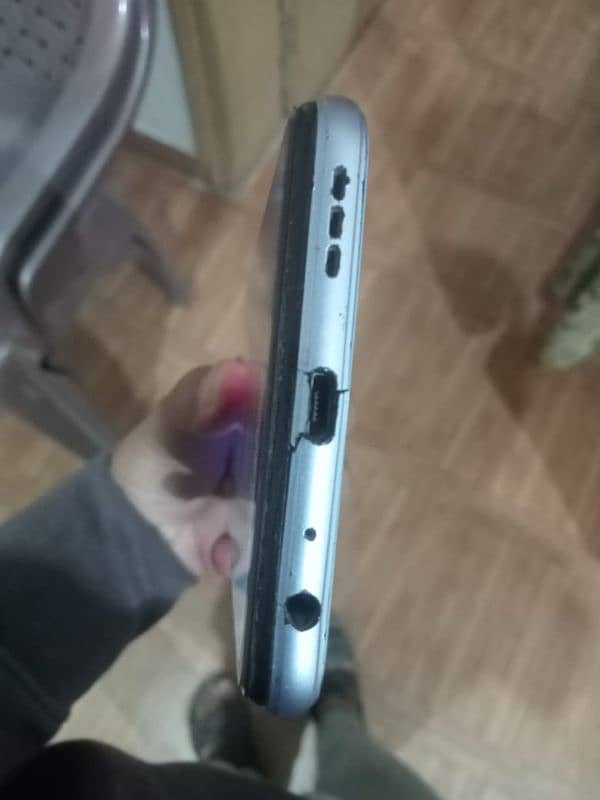 Vivo Y20. urgent sale 5