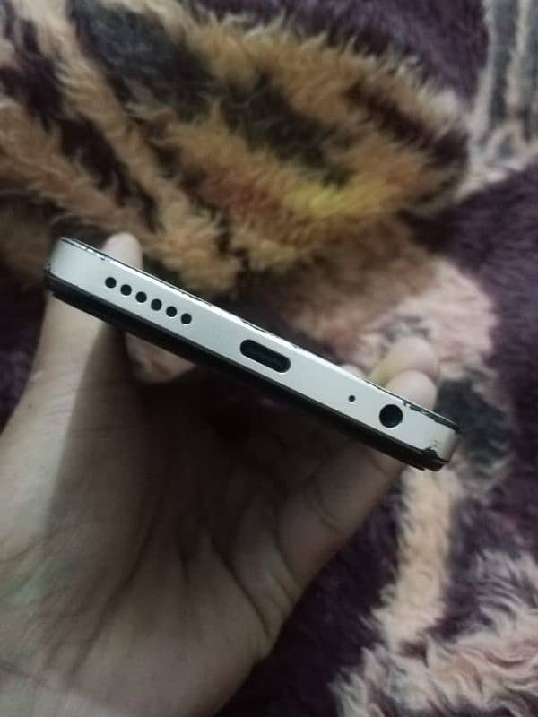 Infinix smart 8 plus 2