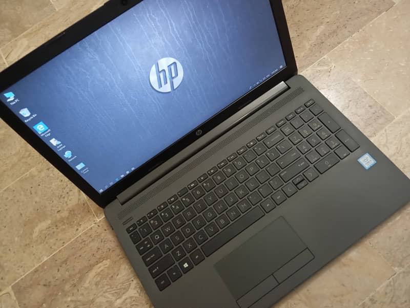 Hp ProBook 250 g7. core i5 (8th generation)08gb DDR4,1 TB HDD 8