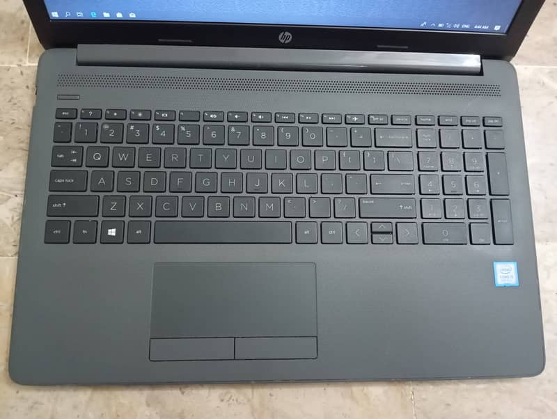 Hp ProBook 250 g7. core i5 (8th generation)08gb DDR4,1 TB HDD 11