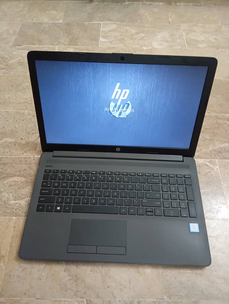 Hp ProBook 250 g7. core i5 (8th generation)08gb DDR4,1 TB HDD 12