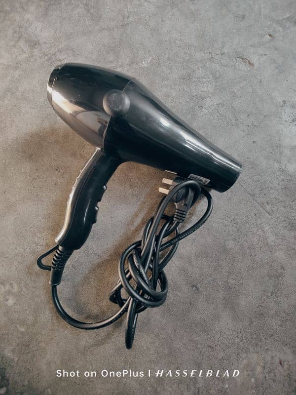 Philips Hair Dryer 2