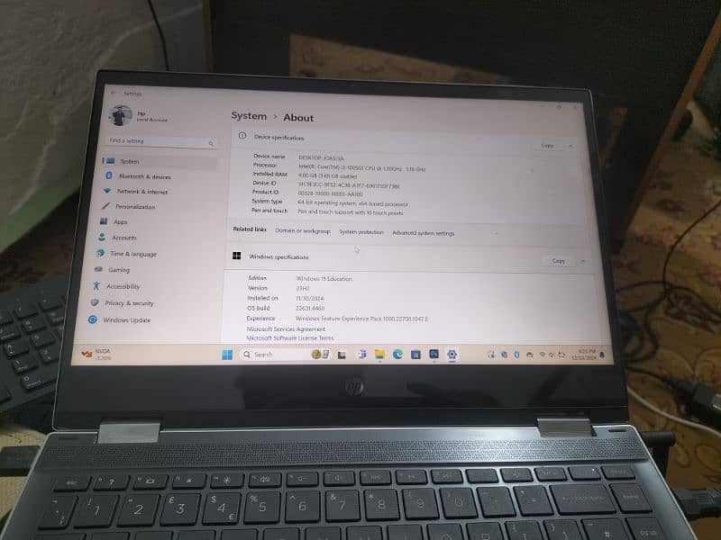 HP laptop 1