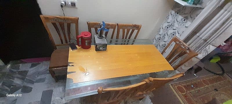 Dining Table with 6 Chairs 8