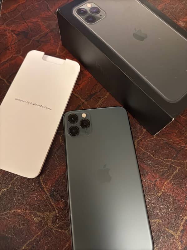 iPhone 11Pro Max , 256GB , Dual PTA Approved , With original imei box 0