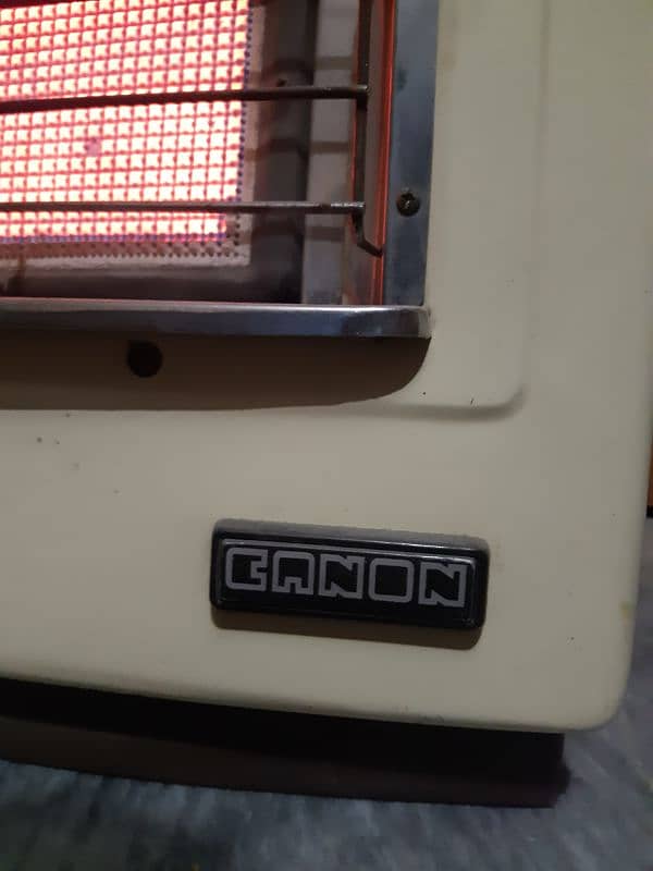 Gas heater 1