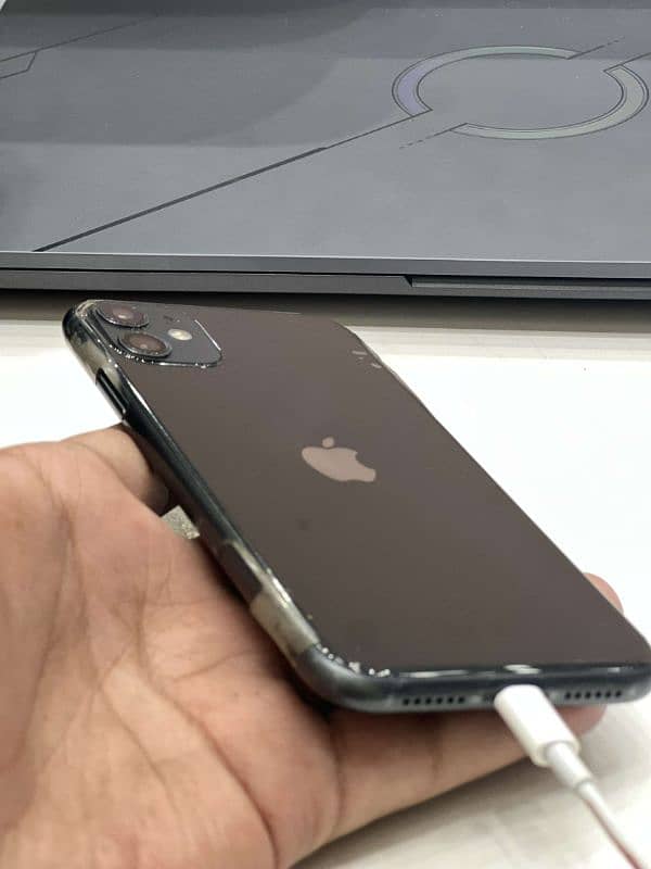 Iphone 11 Non PTA 1