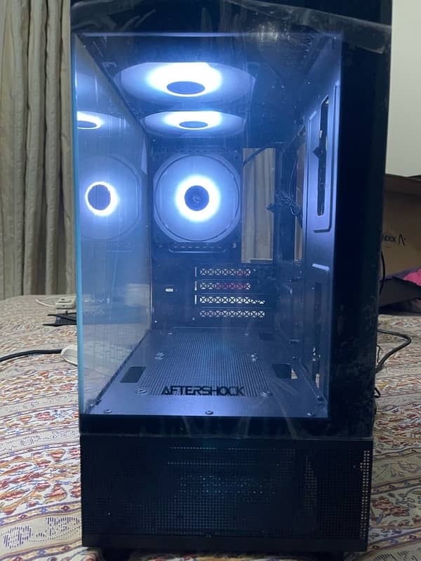 Gaming PC Case (New) 0