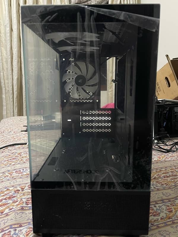 Gaming PC Case (New) 3