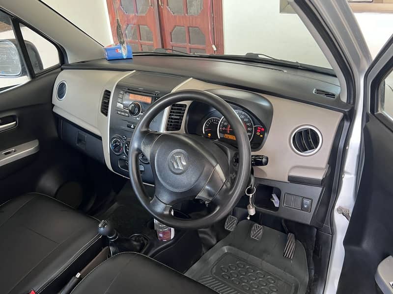 Suzuki Wagon R 2015 VXL 3