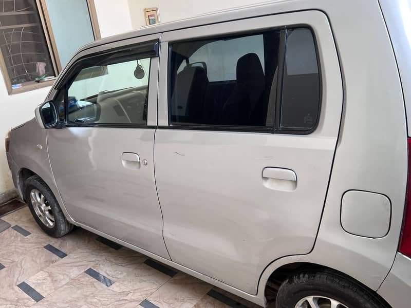 Suzuki Wagon R 2015 VXL 13