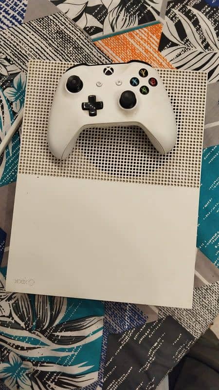 Xbox one S 500gb 0