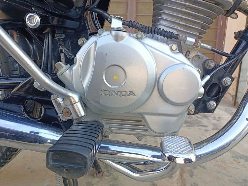 Honda CG125 O3O9 665/22/48 2