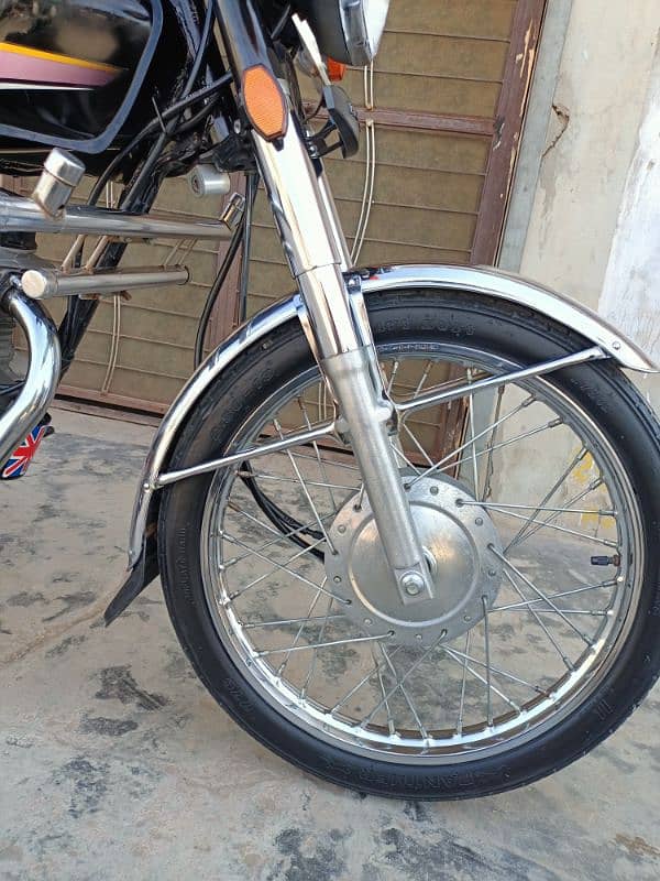 Honda CG125 O3O9 665/22/48 6