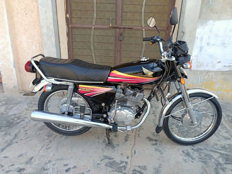 Honda CG125 O3O9 665/22/48 18