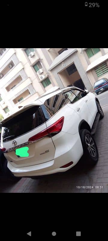 Toyota Fortuner 2017 8