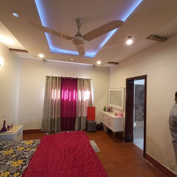 Furnished 8 marla House For Rent in Bahria Town Lahore 2