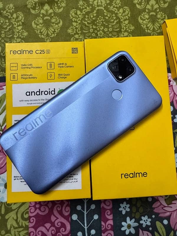 Realme C25s 1