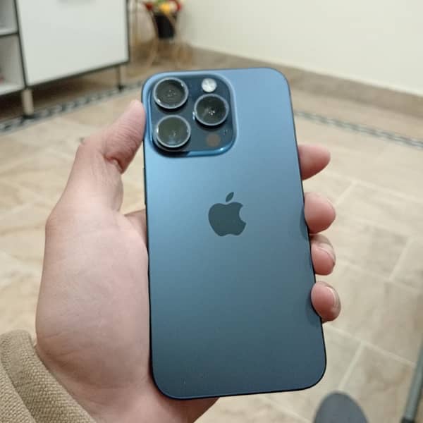 IPhone 15 Pro 0