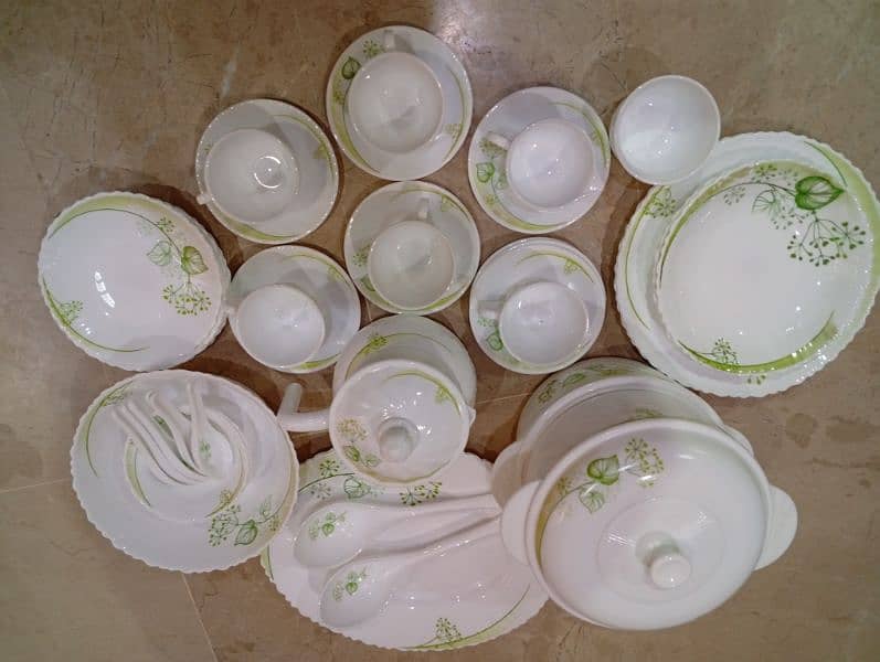 62 PCs Marble dinner Set 1