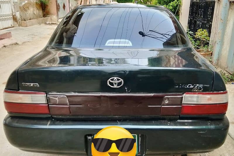 Toyota Corolla XE 1999 1