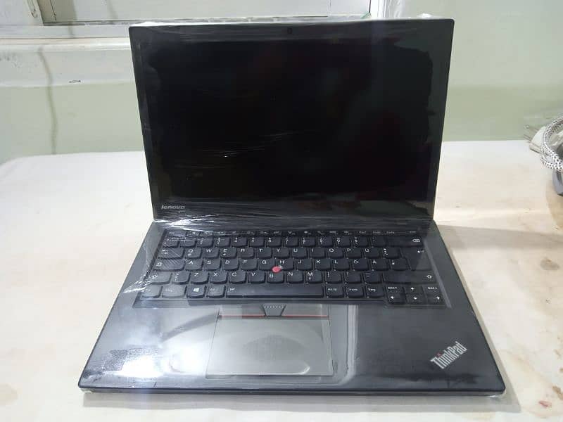 Lenovo Thinkpad i5 5th gen 3