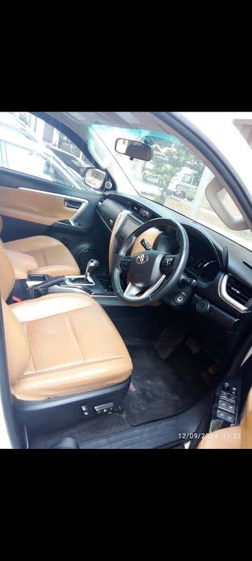 Toyota Fortuner 2017 11