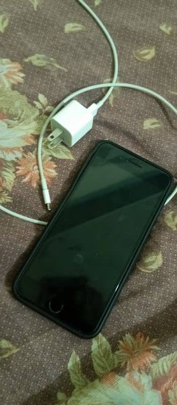 Iphone 8 plus 64gb Non-pta 7