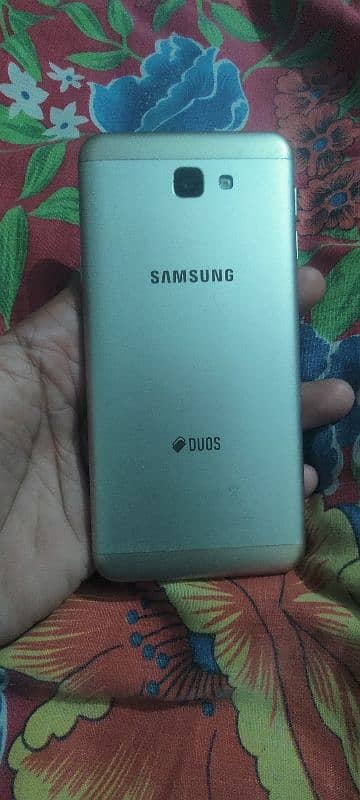 Samsung Galaxy J5 prime 1